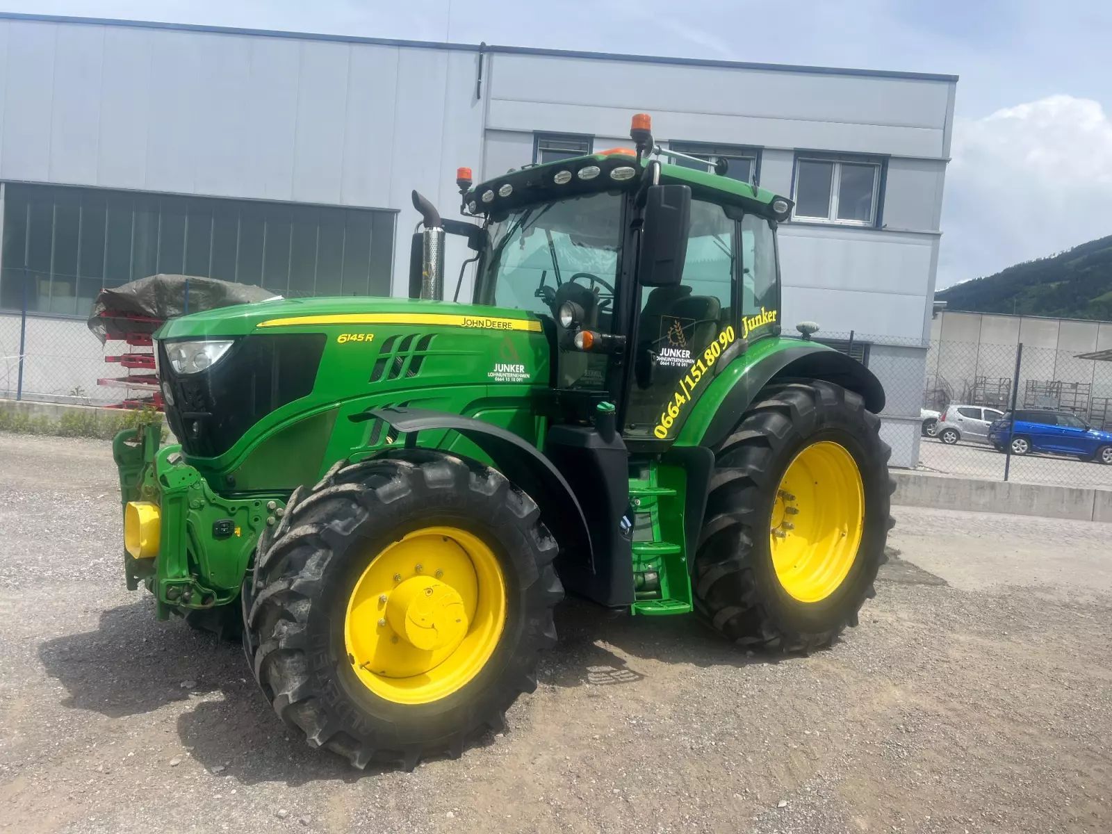 John Deere 6145 R Tractor 90.000 EUR