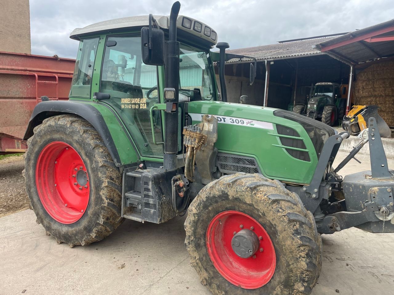 E-FARM: Fendt 309 Vario - Trattore - id S3GILRY - Anno di costruzione: 2009 - Ore: 7.900,Potenza del motore: 90,Francia