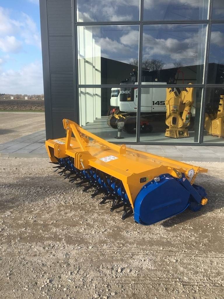 Bomford turner dyna-drive 3000 Kultivator