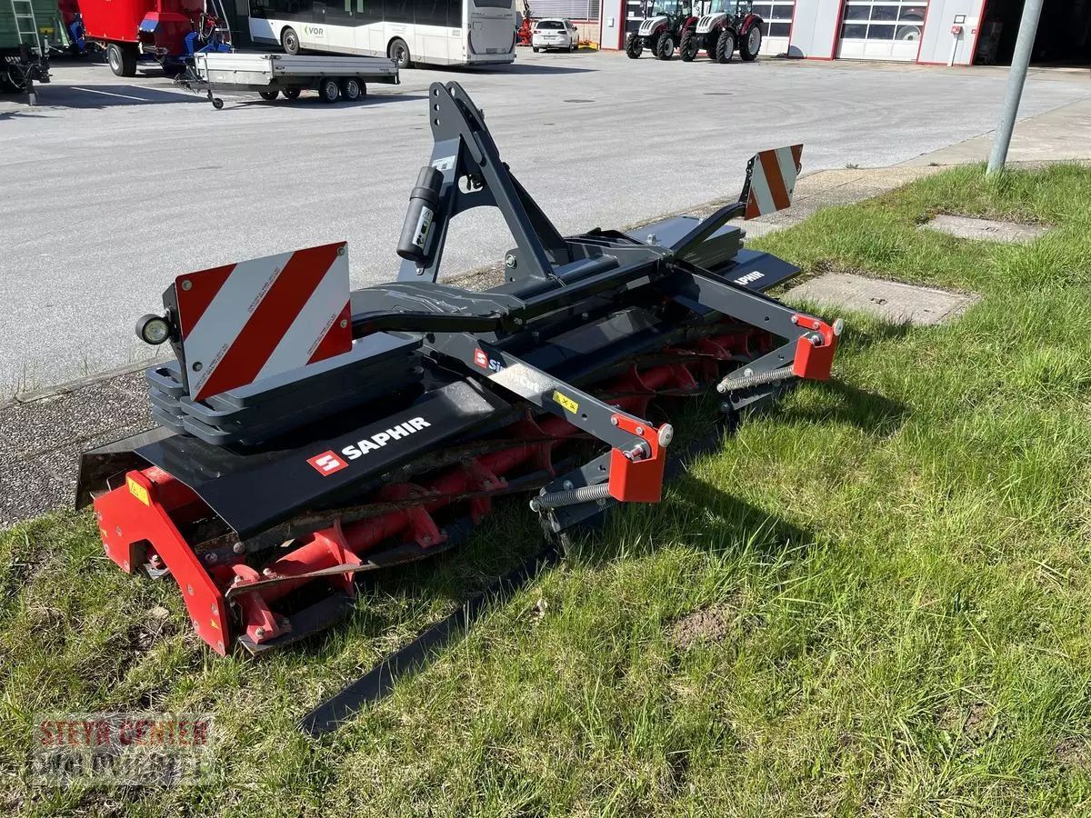 E-FARM: SAPHIR sc 300 - Presses and roller - id K8XTR3Q - €8,750 - Year of construction: 2022 - Austria