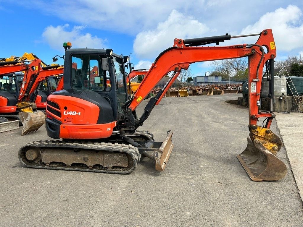 Kubota U48-4 Mini excavadora  27.453 €