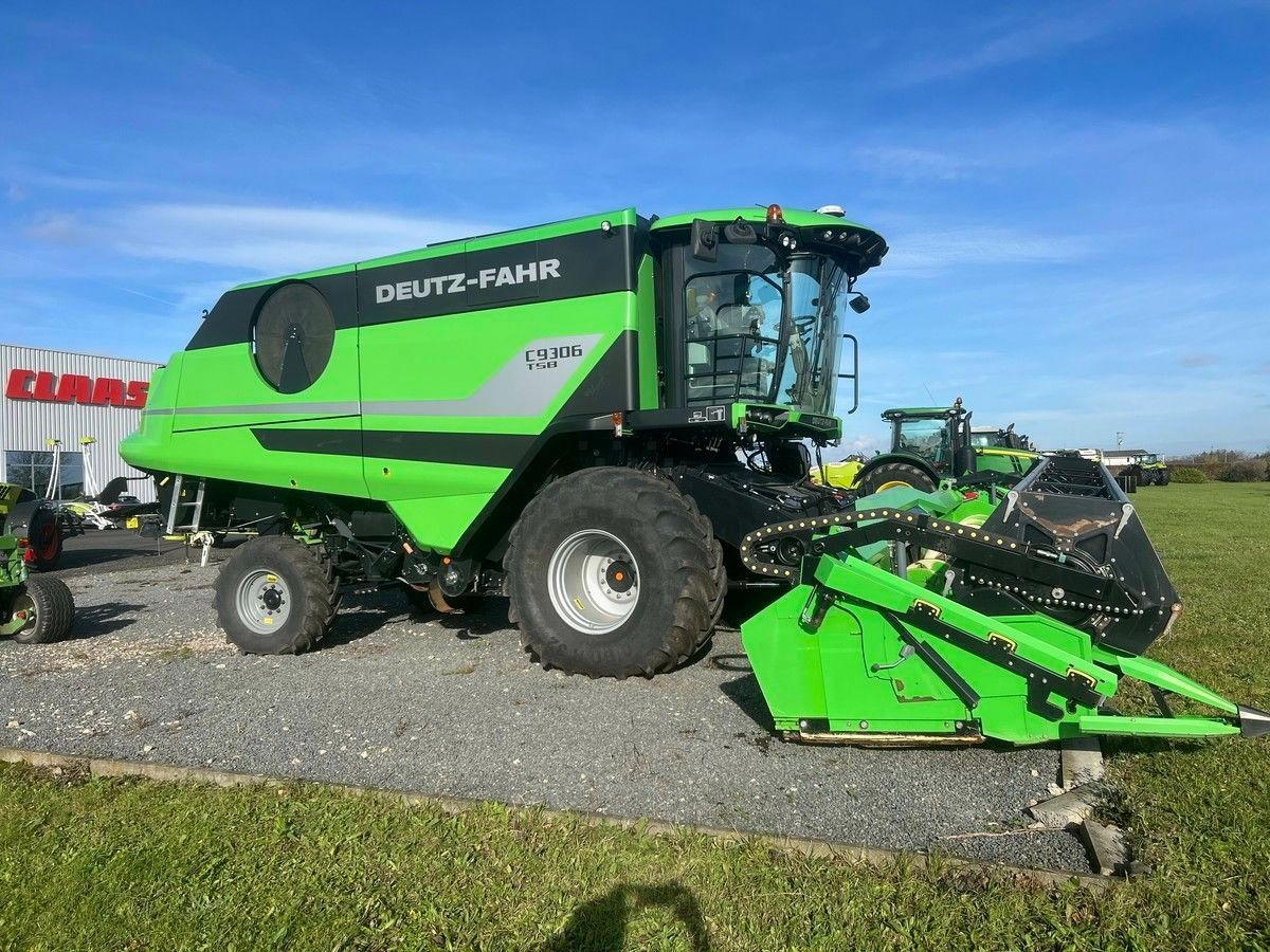 E-FARM: Deutz-Fahr C 9306 TSB - Combine harvester - id RZJW3QX - €165,000 - Year of construction: 2019 - France