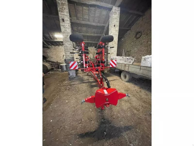 HORSCH Terrano 5 FX Grubber 27.000 €