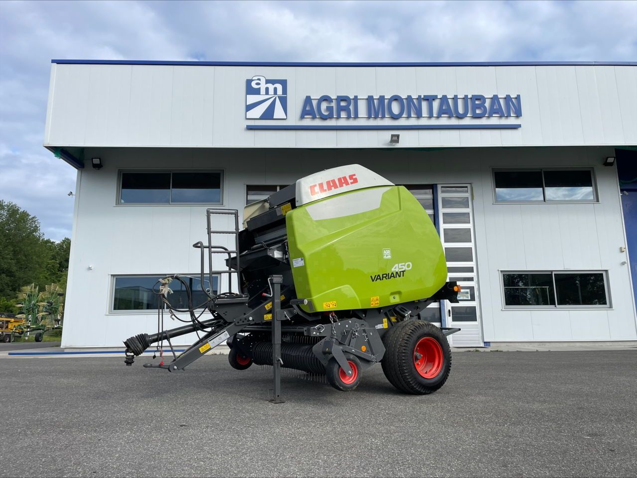 E-FARM: Claas Variant 450 - Ballenpresse - id STTWAA6 - 26.000 € - Baujahr: 2022 - Ballenanzahl: 7.050,Frankreich