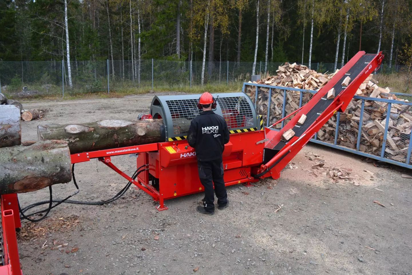 HAKKI PILKE 43 pro Piła i rozłupywarka
