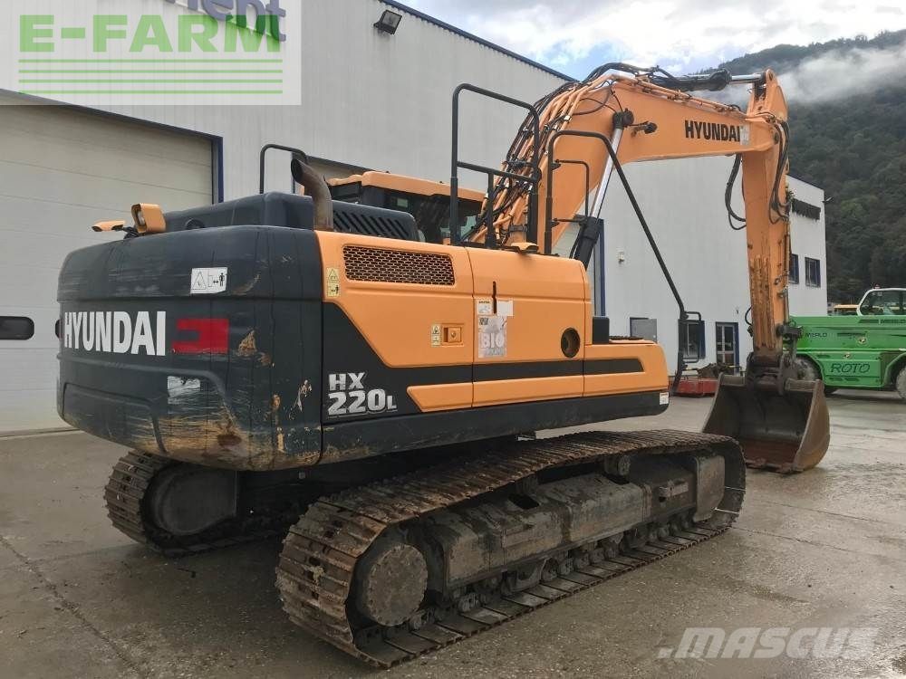 HYUNDAI hx220l Pelleteuse sur chenilles 72 000 €