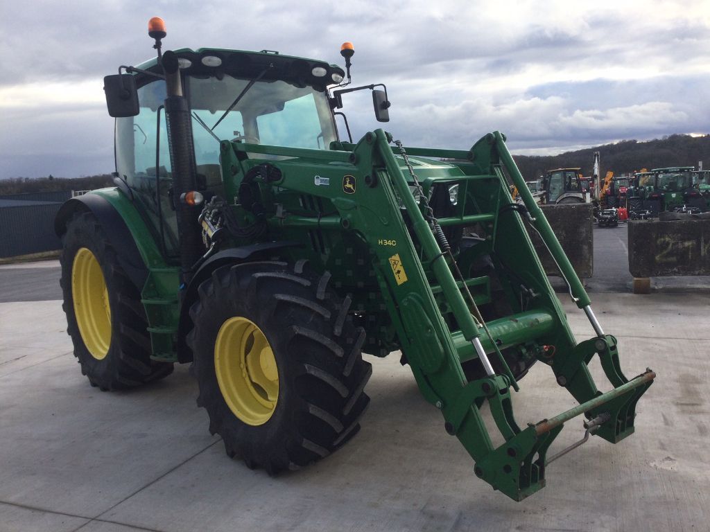 John Deere 6115 R Tractor €56,800
