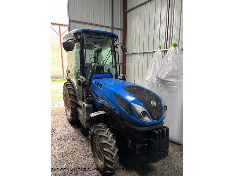 E-FARM: New Holland T4.90 V - Tractor - id SAKHCRL - Año: 2023 - Horas: 362,Francia