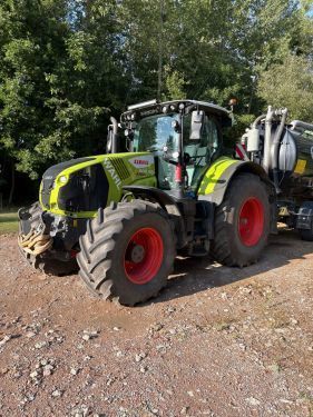 Claas Axion 800 Tractor €135,000