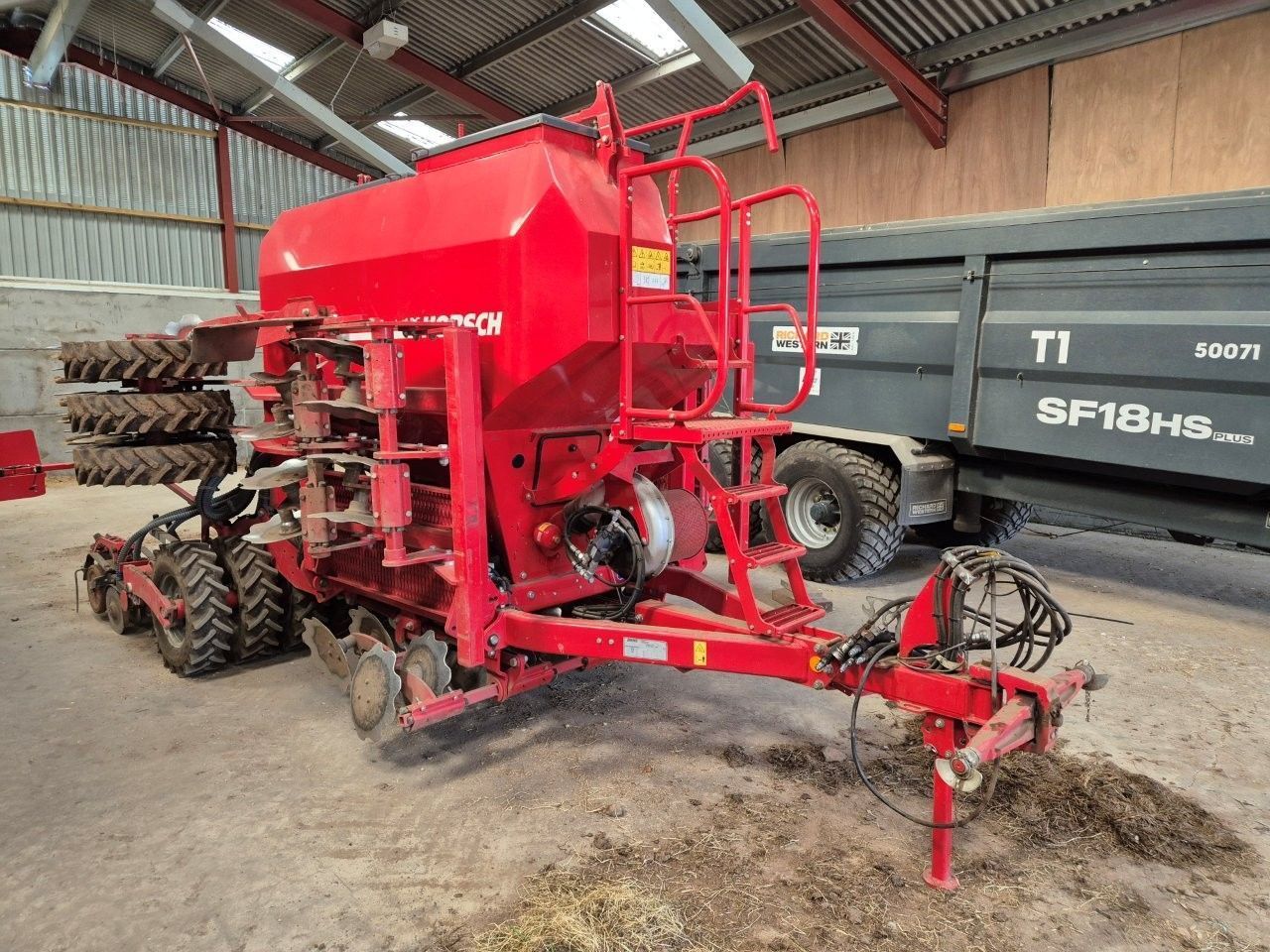 E-FARM: HORSCH Pronto 4 DC - Drill - id Z8JL2TS - €52,544 - Year of construction: 2020 - United Kingdom