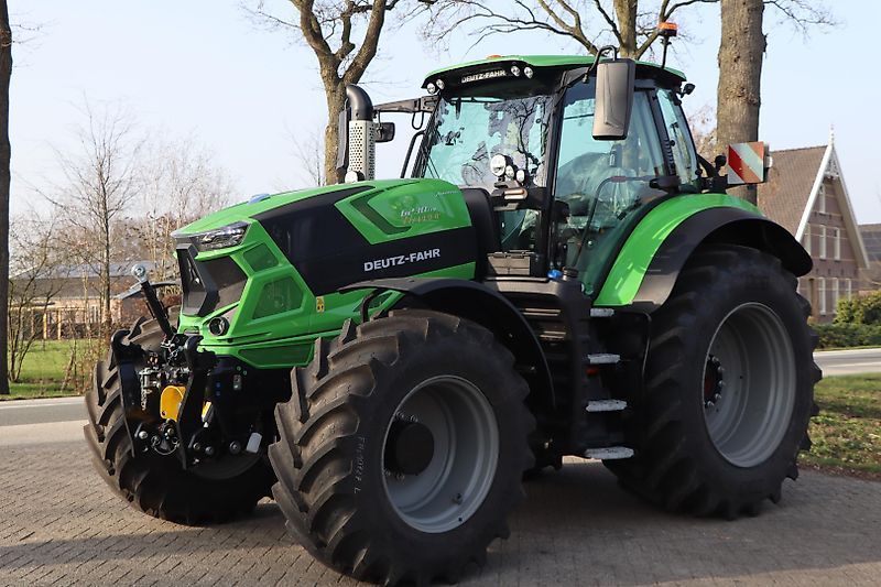 Deutz-Fahr AgroTron 6230 TTV Trattore