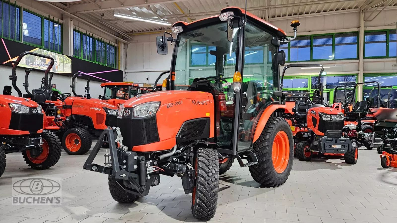 Kubota b2-261 cab ab 460,- Trattore 35.800 €