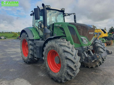 E-FARM: Fendt 824 Vario - Τρακτέρ - id CUPZ3WQ - 92.000 € - Χρονία: 2015 - Μετρητής ωρών: 5.365,Ισχύς κινητήρα: 240,Γαλλία