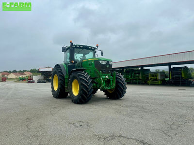 E-FARM: John Deere 6195 R - Τρακτέρ - id BEVBQEF - 99.000 € - Χρονία: 2015 - Μετρητής ωρών: 4.700,Ισχύς κινητήρα: 195,Γαλλία