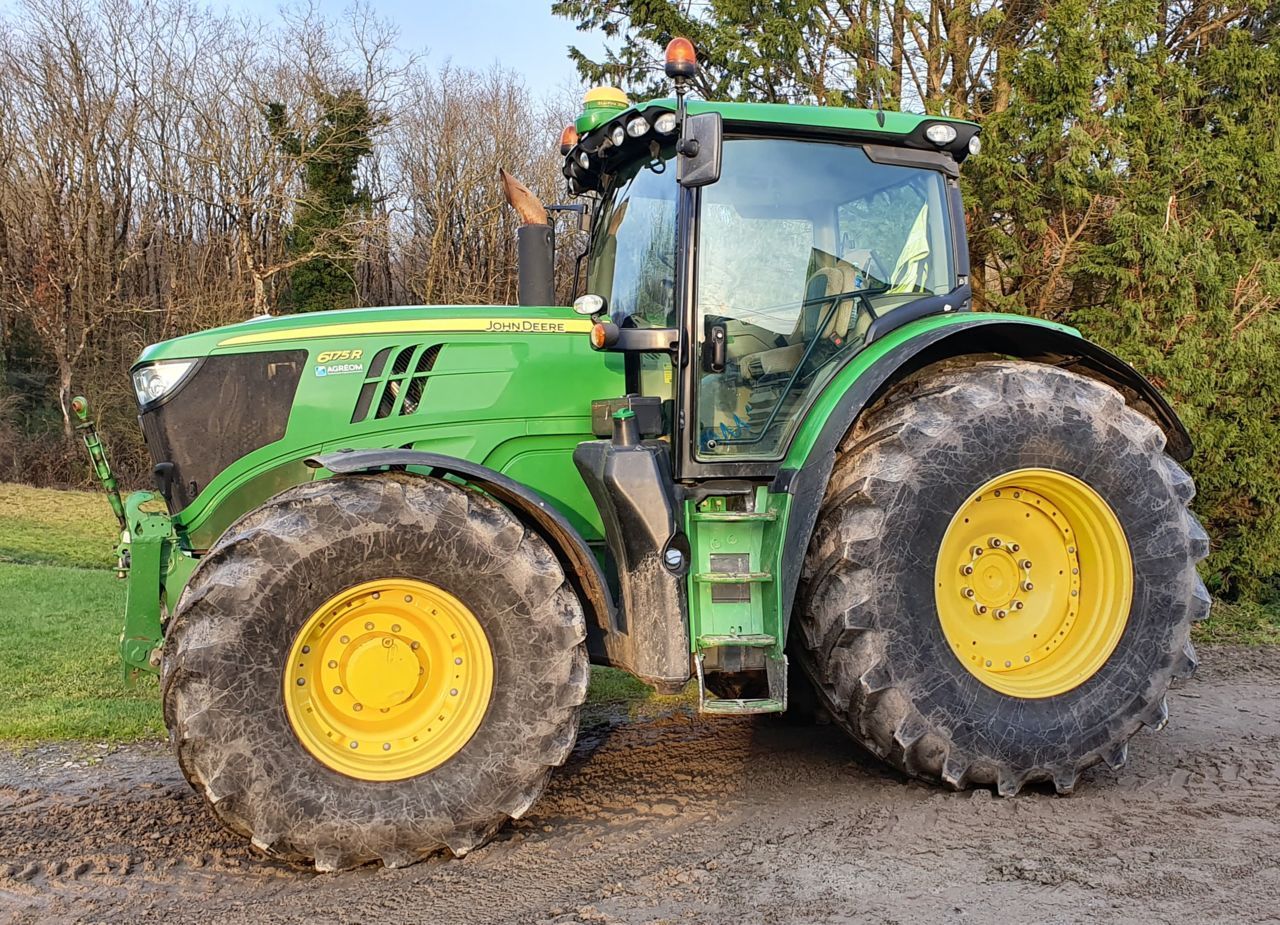 John Deere 6175 R Trattore
