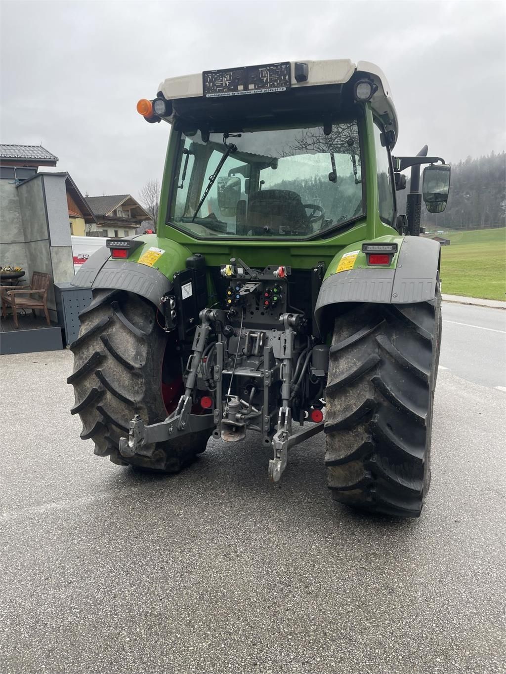 Fendt 211 Vario Traktor 100 885 €