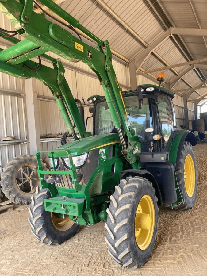 E-FARM: John Deere 6R 110 - Traktor - id SW4RZRH - 95.000 € - Baujahr: 2023 - Abgelesene Motorstunden: 1.600,Motorleistung (PS): 110,Frankreich