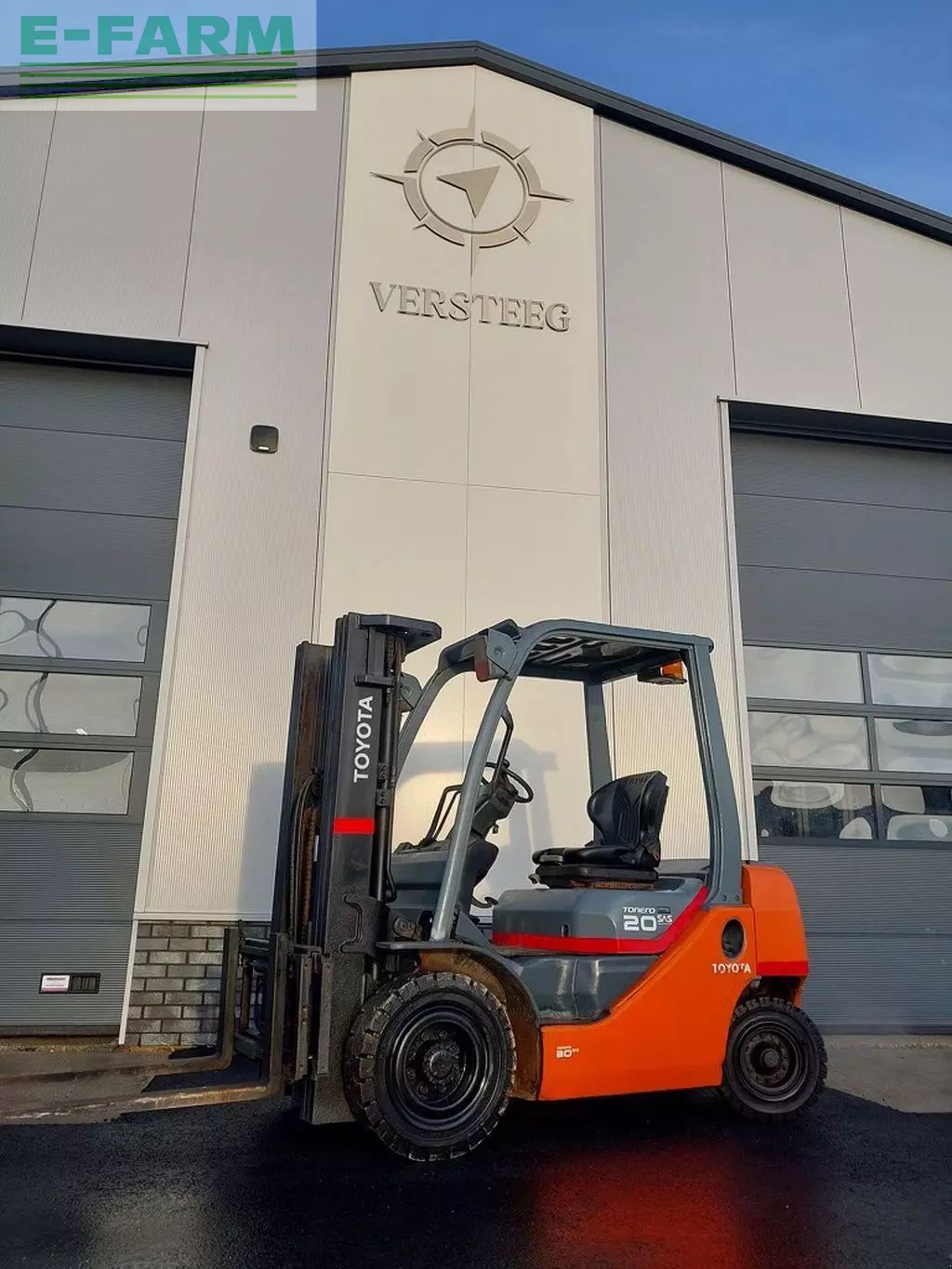 TOYOTA 6fd20 Gabelstapler 11.350 €