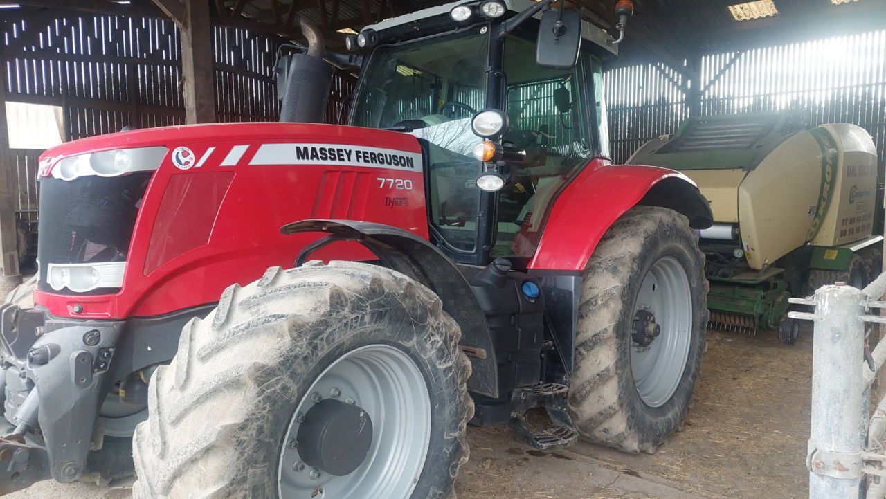 Massey Ferguson 7720 Tractor €52,000