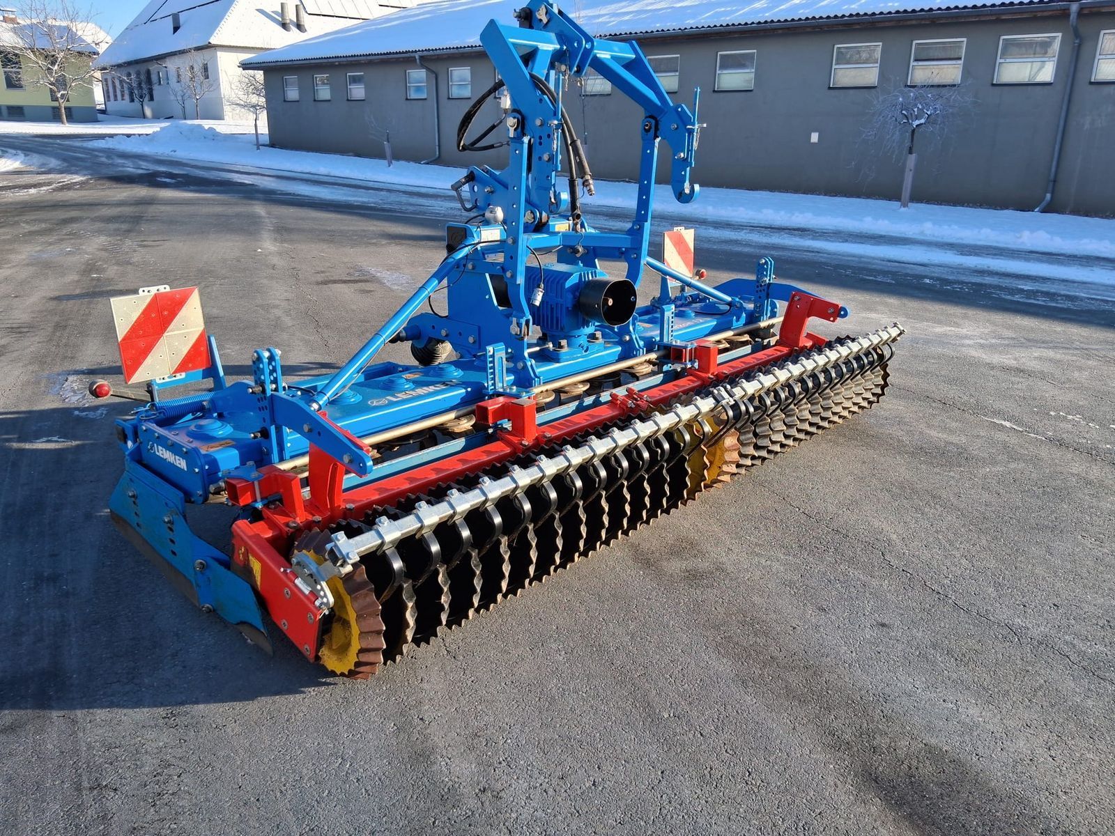 Lemken Zirkon 12/350 Herse à disques et disque compact 21 200 €