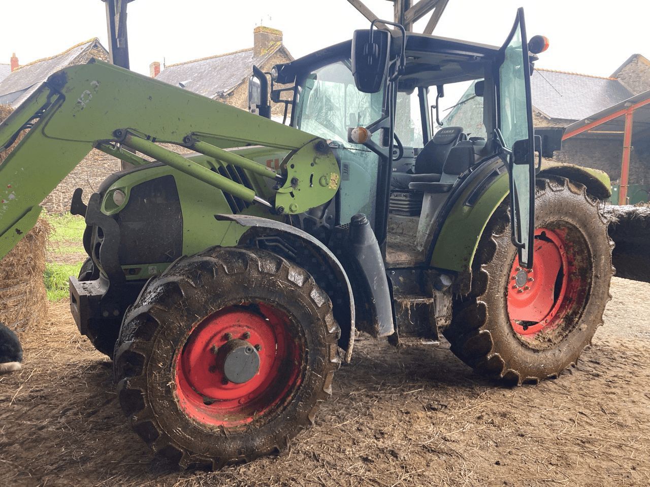 E-FARM: Claas Arion 410 - Трактор - id EHTEUTS - 43 000 € - Година на построяване: 2020 - Работни часове на двигателя: 2900,Мощност на двигателя (HP): 90,Франция