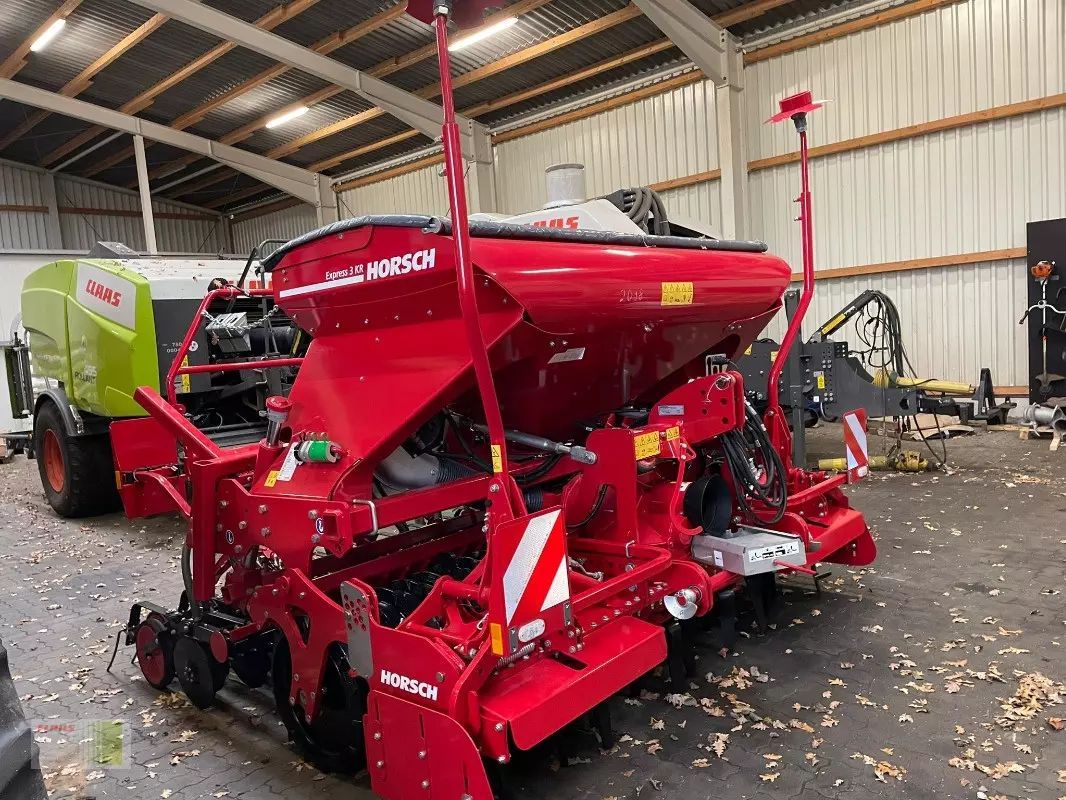 HORSCH Express 3 KR Kombinacja uprawowo-siewna 44 900 €