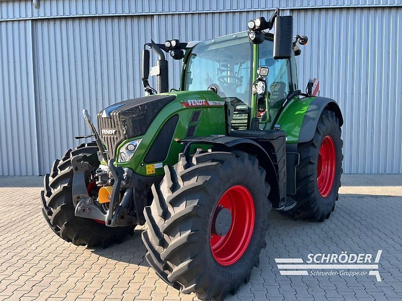 E-FARM: Fendt 724 Vario ProfiPlus - Tractor - id SNL8IA6 - 209.500 EUR - Anul: 2024 - Citeste ore: 805,Germania