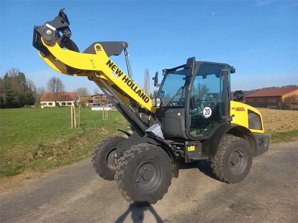 E-FARM: New Holland Boomer 50 - Wheel loader - id HVNRGSK - Year of construction: 2024 - Engine hours: 10,Engine power (HP): 58,Austria