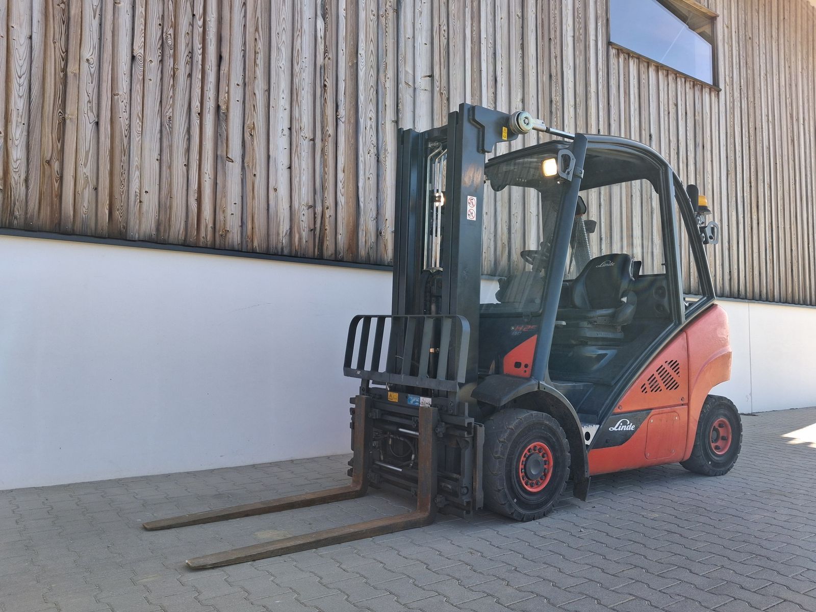 Linde h 25 diesel triplex zinkenverstellgerät Вилочный погрузчик 20 900 €