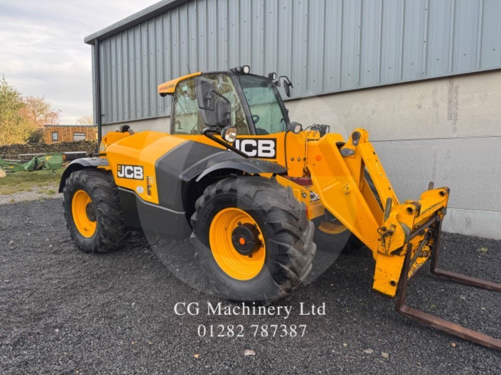 JCB 531-70 AGRI Super Manipulador telescópico 46.024 €