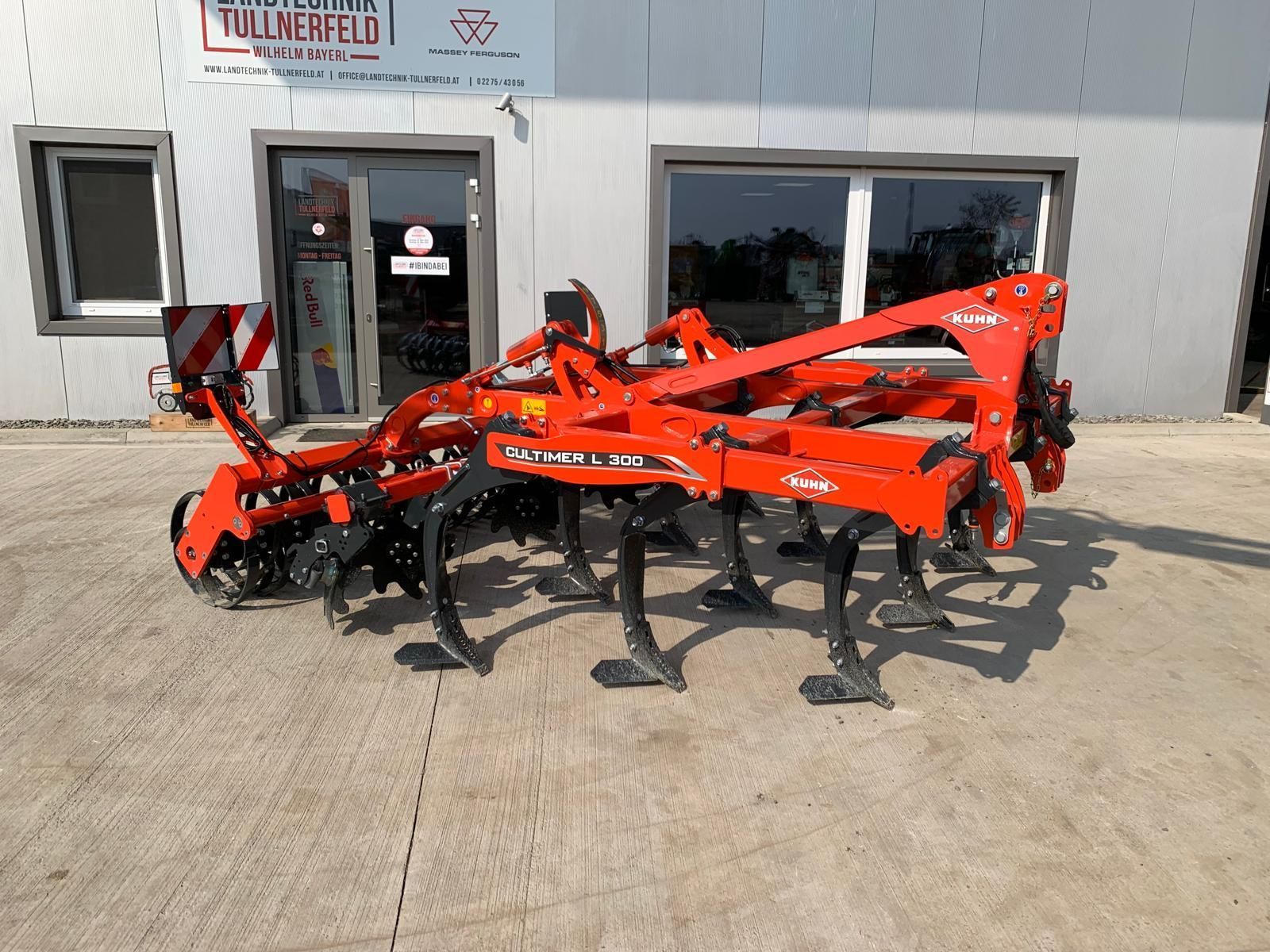 Kuhn Cultimer L 300 T Cultivator €12,000
