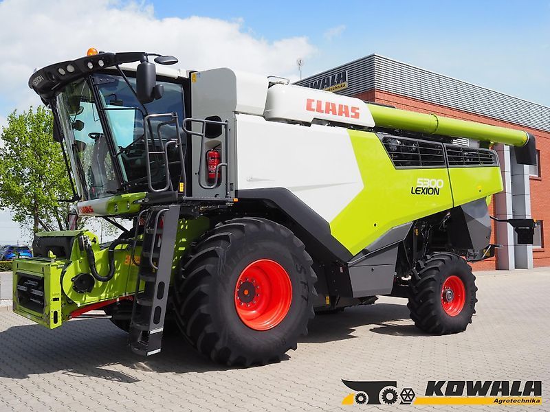 Claas Lexion 5300 Kombajn zbożowy 205 000 €