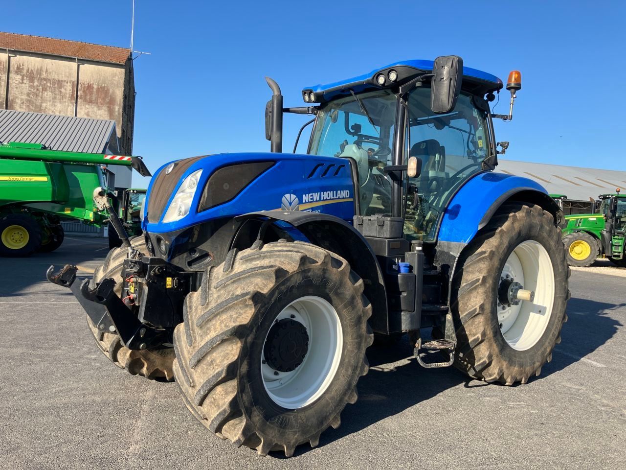 E-FARM: New Holland T7.230 - Traktor - id IMKCUU2 - 66.000 € - Produktionsår: 2016 - Motortimer: 4.140,Motoreffekt (HP): 205,Frankrig