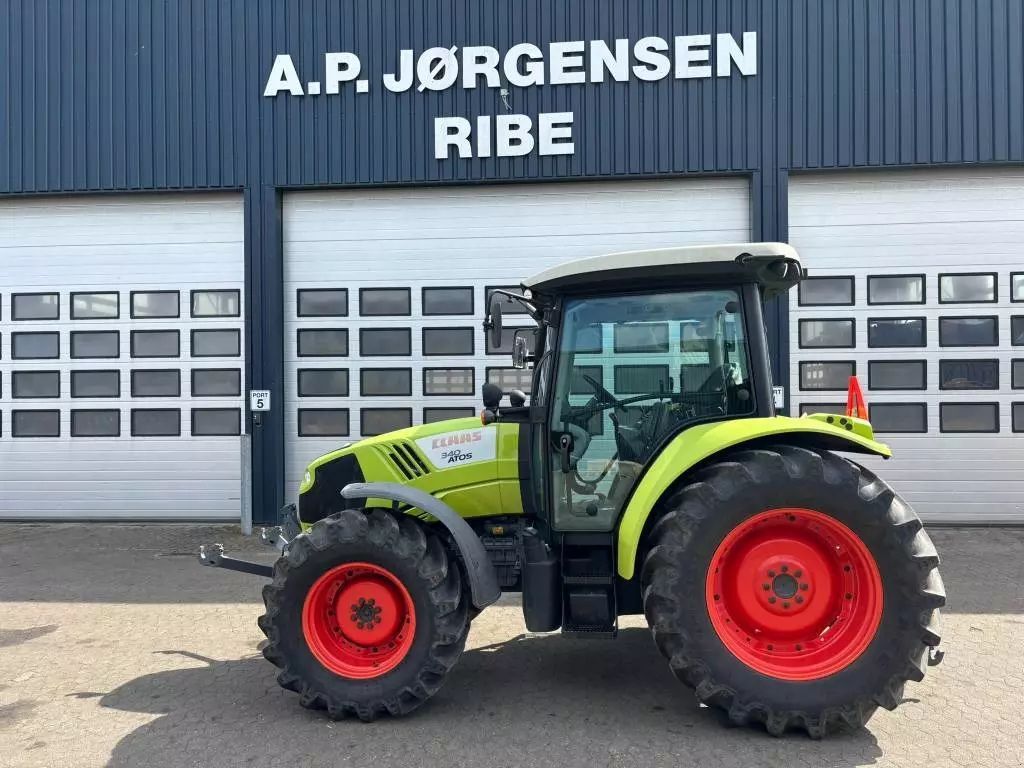 E-FARM: Claas Atos 340 - Tractor - id IUDDCG3 - €46,795 - Year of construction: 2017 - Engine hours: 960,Engine power (HP): 100,Denmark