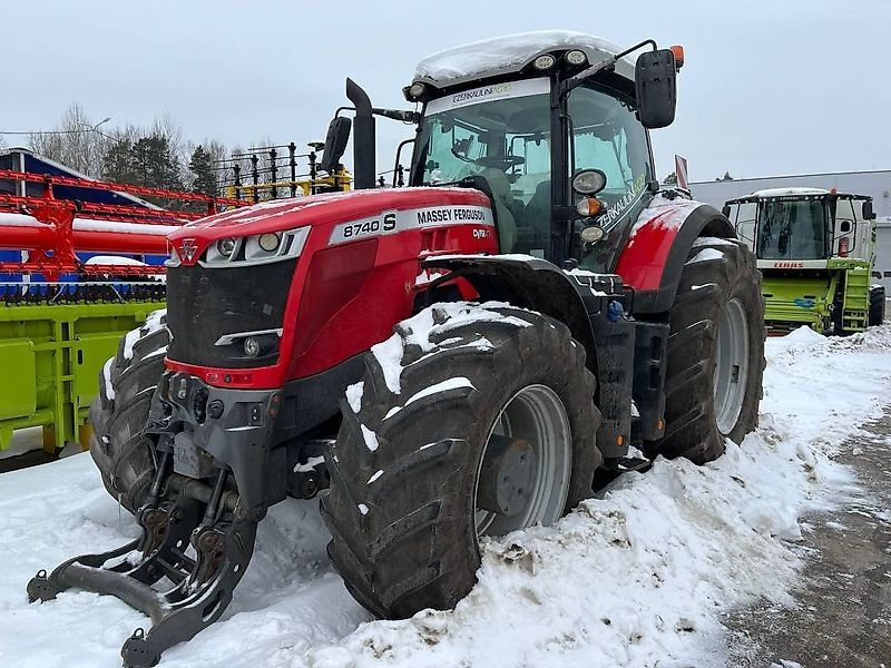 Massey Ferguson 8740 S Трактор 112 500 €