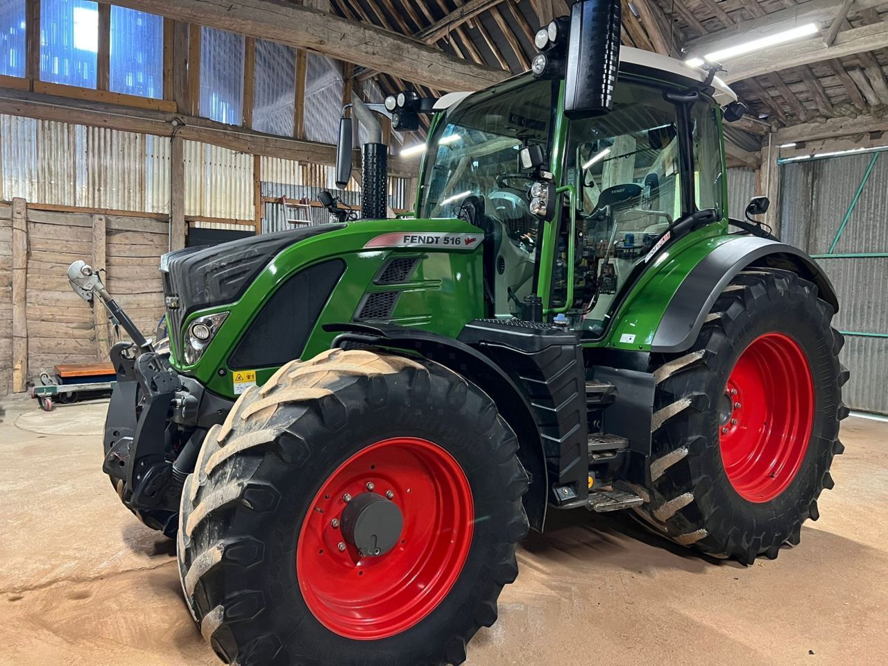 Fendt 516 Vario Profi Plus Tractor €109,500
