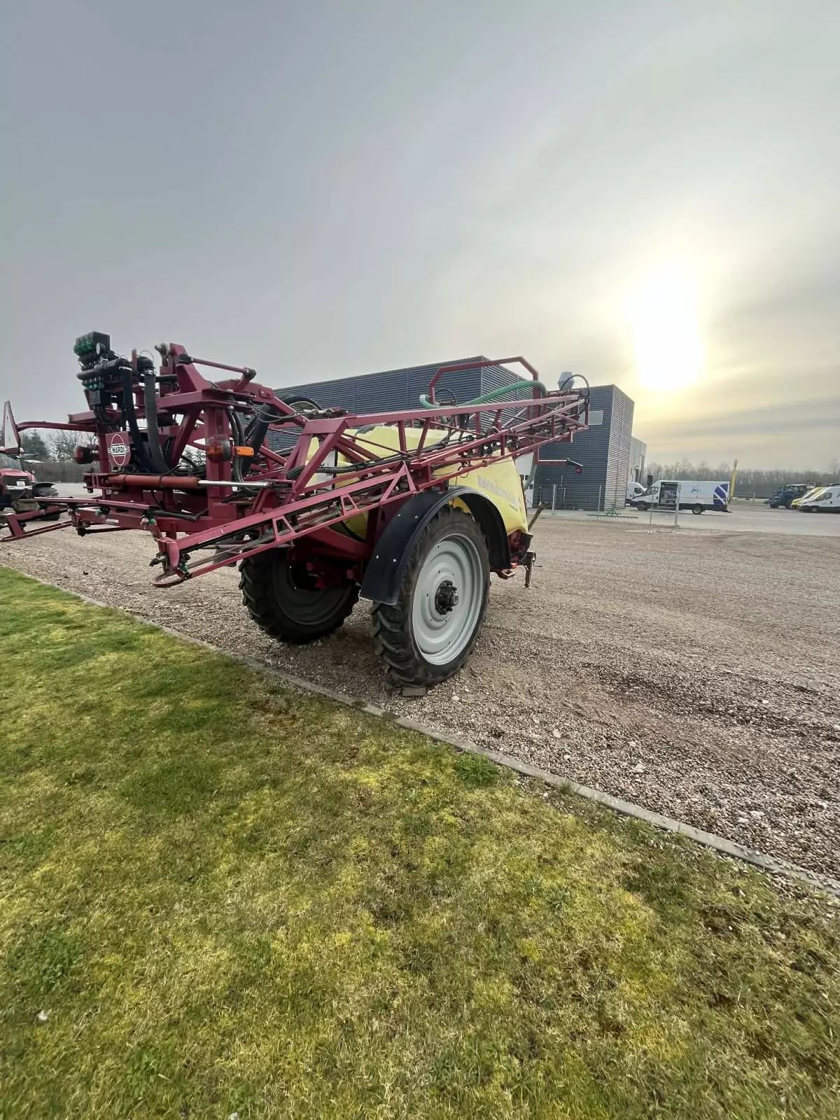 Hardi NAVIGATOR 4000 Opryskiwacz 14 720 €