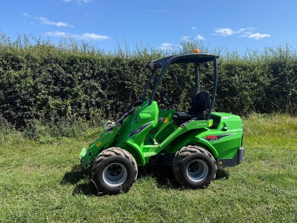 Avant 640 Kerekes rakodógép 34 465 EUR