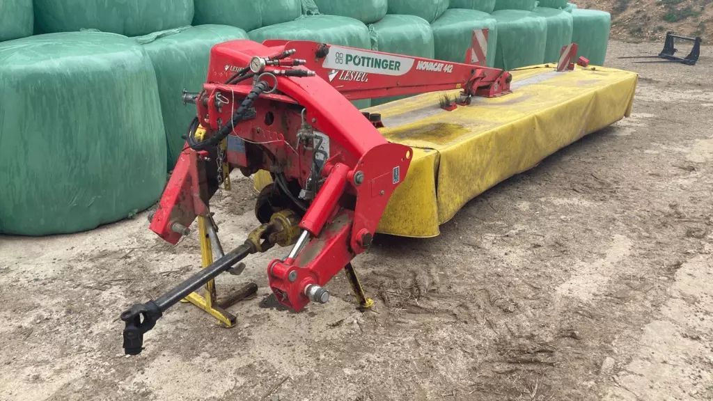 E-FARM: Pöttinger NovaCat 442 - Mower - id TV4VMZS - €9,300 - Year of construction: 2019 - France