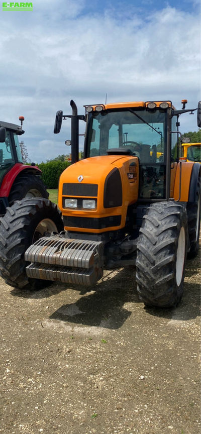 E-FARM: Renault Ares 816 RZ - Tractor - id PPUESUB - €32,000 - Year of construction: 2002 - Engine hours: 7,293,Engine power (HP): 150,France