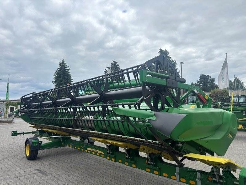 E-FARM: John Deere 725X - Header - id JR7MCAD - €38,487 - Year of construction: 2022 - Engine hours: 200,Germany