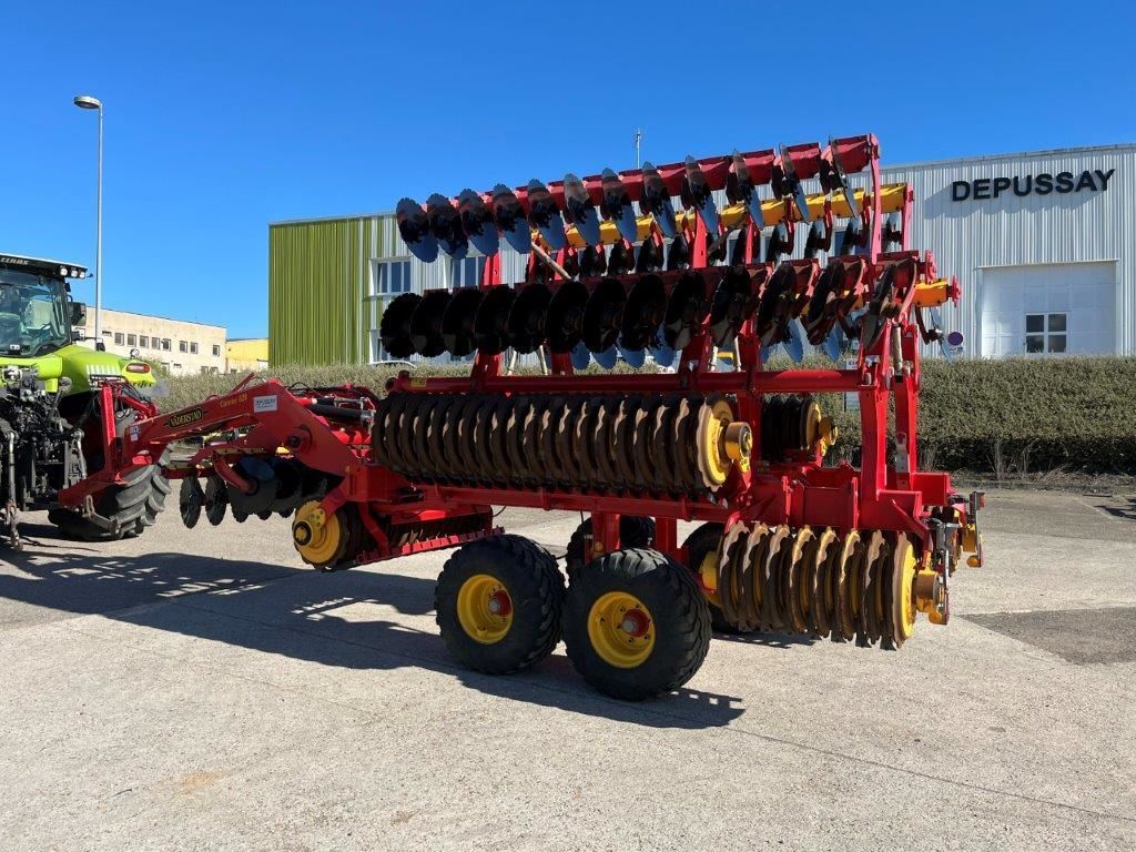VÄDERSTAD Carrier 820 Coltivatore