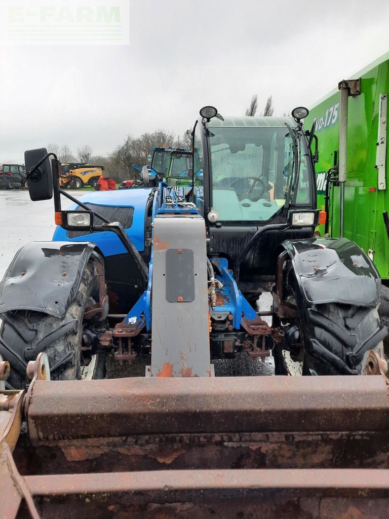 E-FARM: New Holland Boomer 35 - Telescopici - id NGJFH6Z - 25.000 € - Anno di costruzione: 2015 - Ore: 7.500,Francia