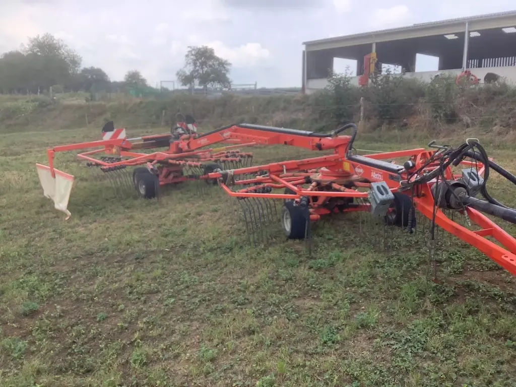 E-FARM: Kuhn GA 6632 - Andaineur - id DVVPJLQ - 8 500 € - Année: 2014 - France
