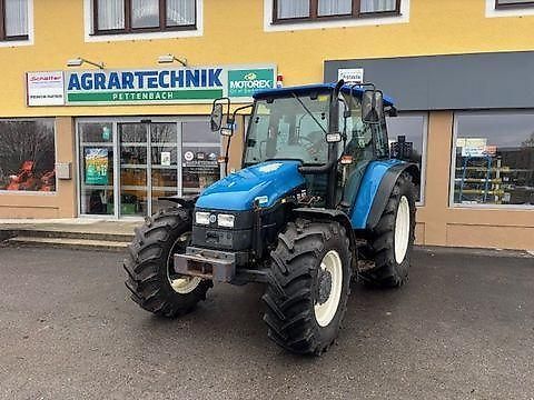 New Holland TL 80 Traktor 23 900 €