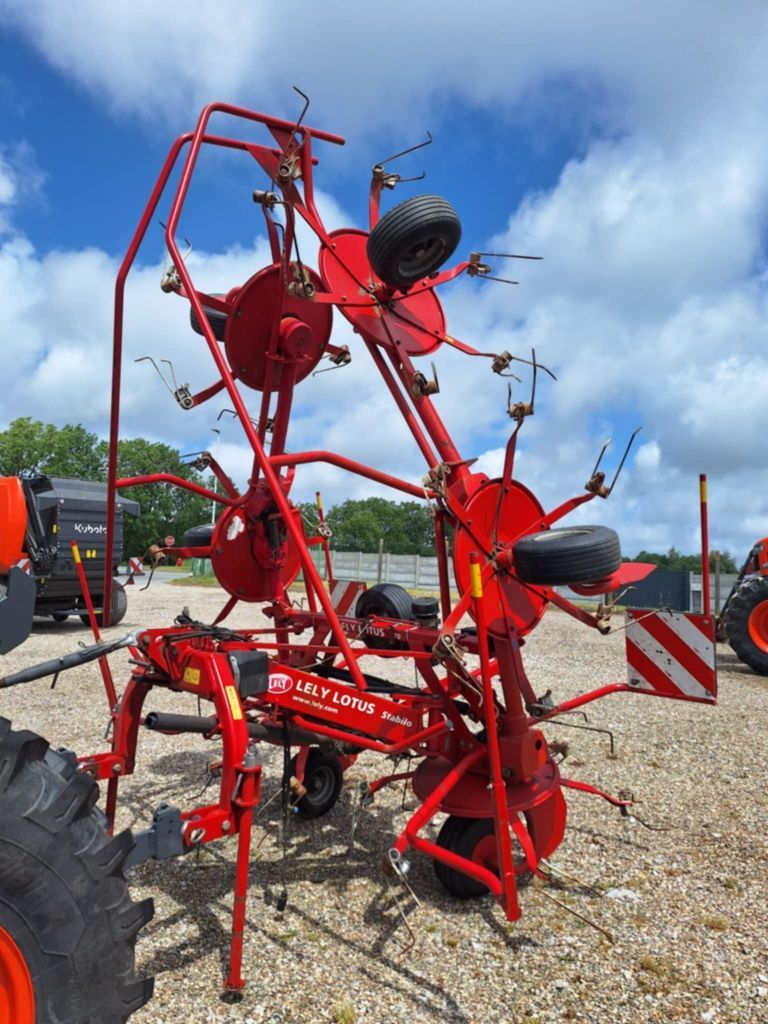 E-FARM: Lely lotus stabilo 770 - Faneuse - id 1PDIM48 - 7 500 € - Année: 2016 - France