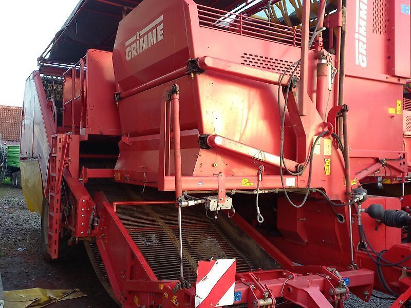 E-FARM: Grimme se 260 - Arracheuse de pomme de terre - id GRAEFIC - 75 000 € - Année: 2014 - Allemagne