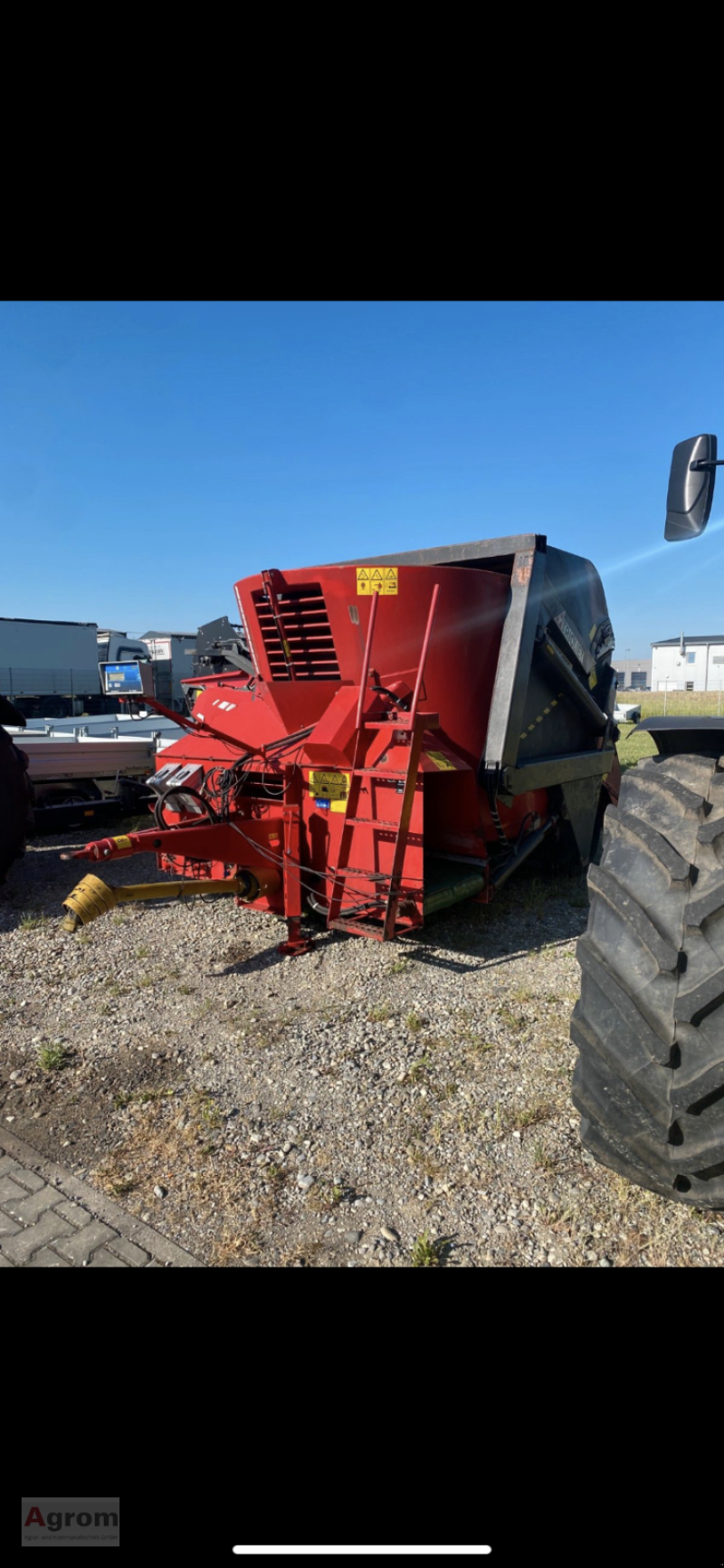 TRIOLIET Solomix P 1000 ZK feedingwagon 5 936 €