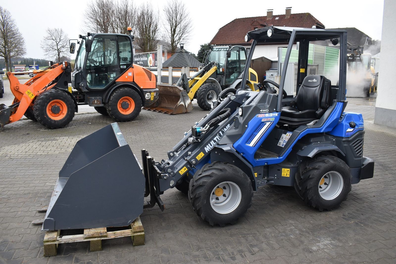 Multione 6.3+K Cargador de ruedas 25.900 €