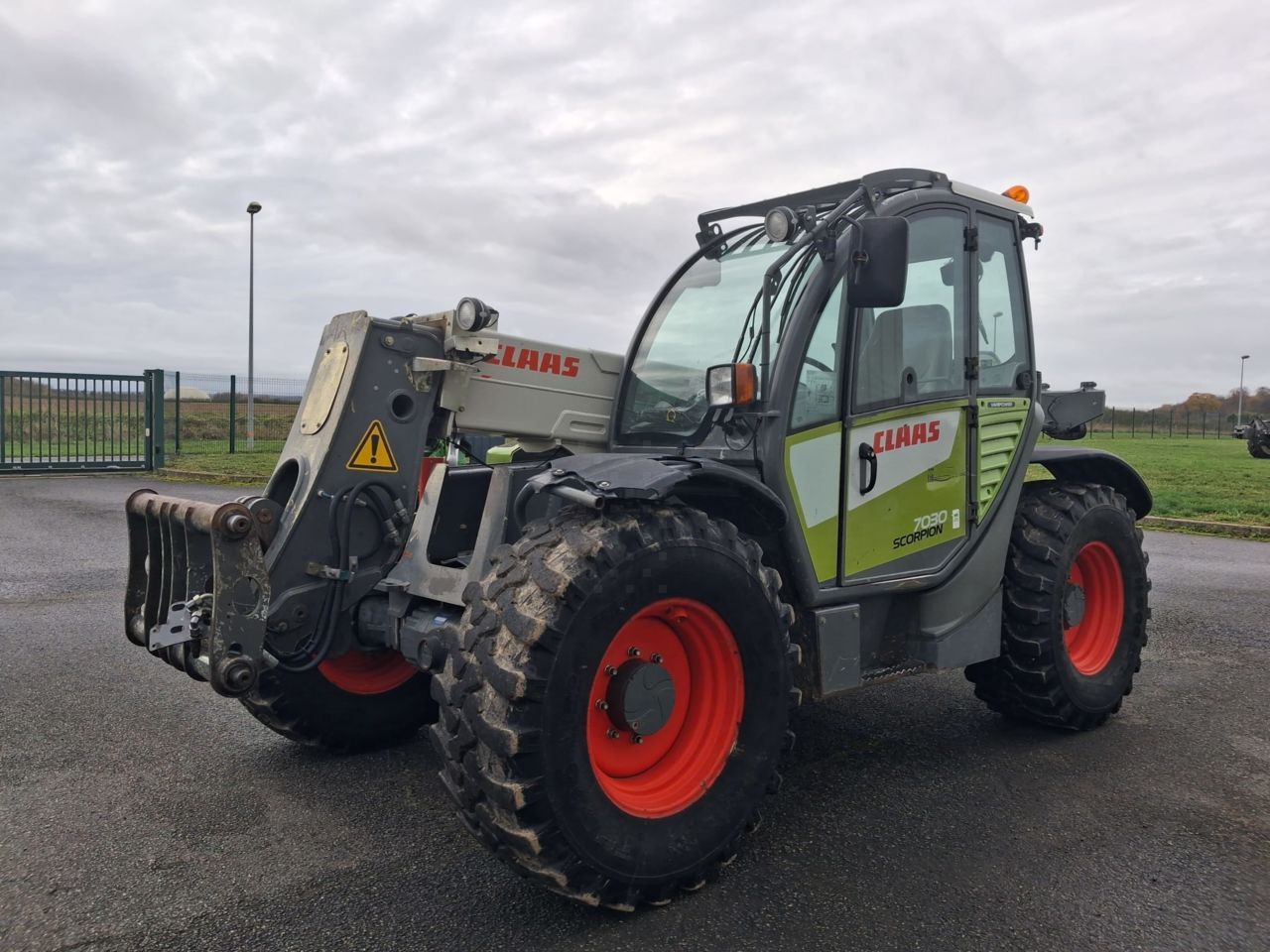 Claas scorpion 7030 varipower Telehandler €33,000
